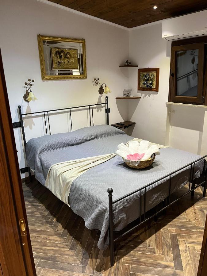 Villa Fiore - Piscina E Idromassaggio إيتري المظهر الخارجي الصورة