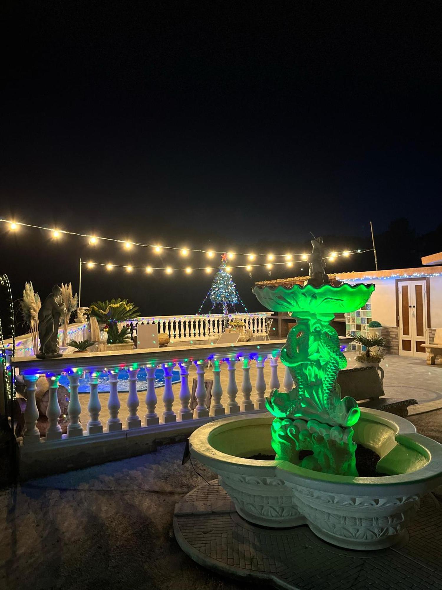 Villa Fiore - Piscina E Idromassaggio إيتري المظهر الخارجي الصورة